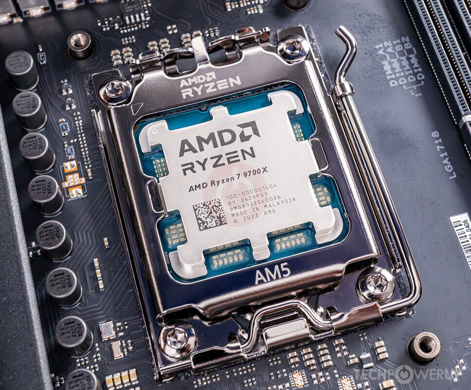 AMD Ryzen™ 7 9700X Processor - Image 3