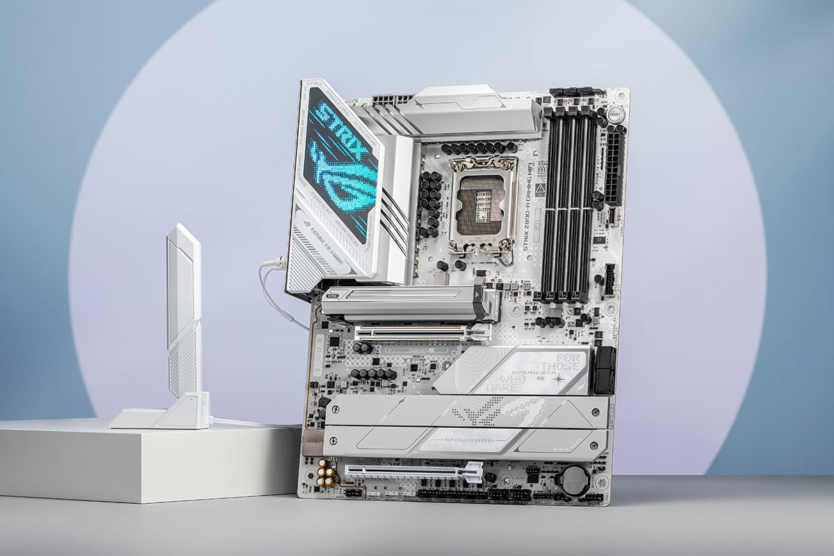 ASUS ROG STRIX Z890-A GAMING WIFI Motherboard - Image 3